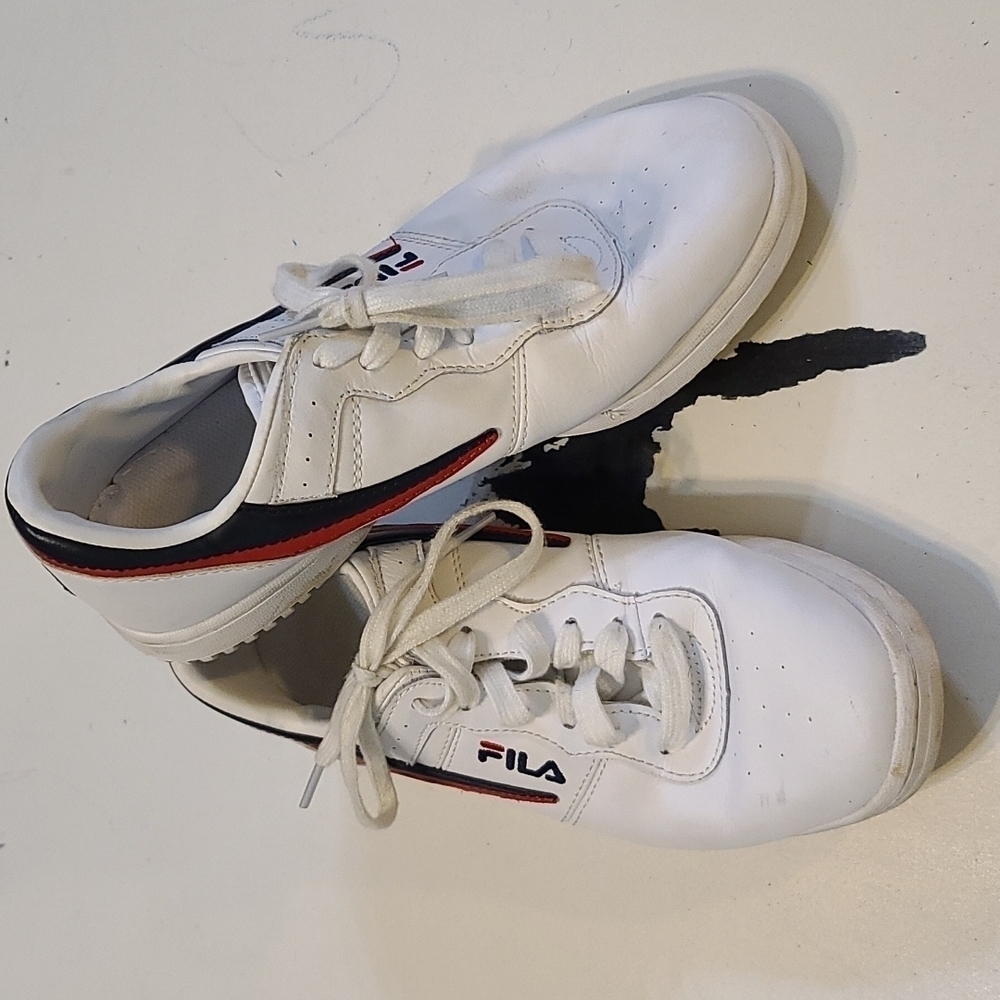 Fila Women's Sneakers 5VF80165-150 White Faux Leather Size 8 EUC